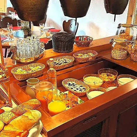 Toggenburg Szálloda
