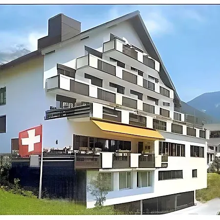 Toggenburg Szálloda 3*